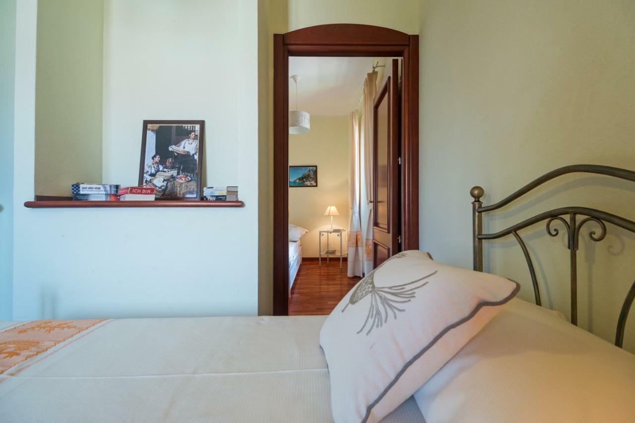 Villa Corrasi Oliena Luxury Ngoại thất bức ảnh